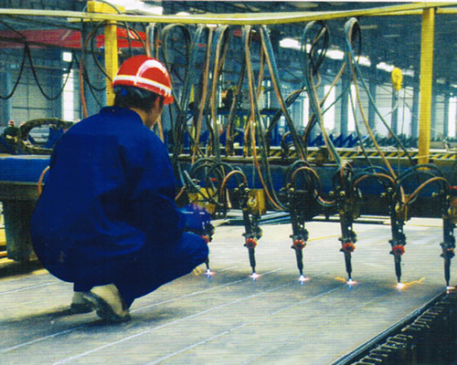 ����H���,���,���